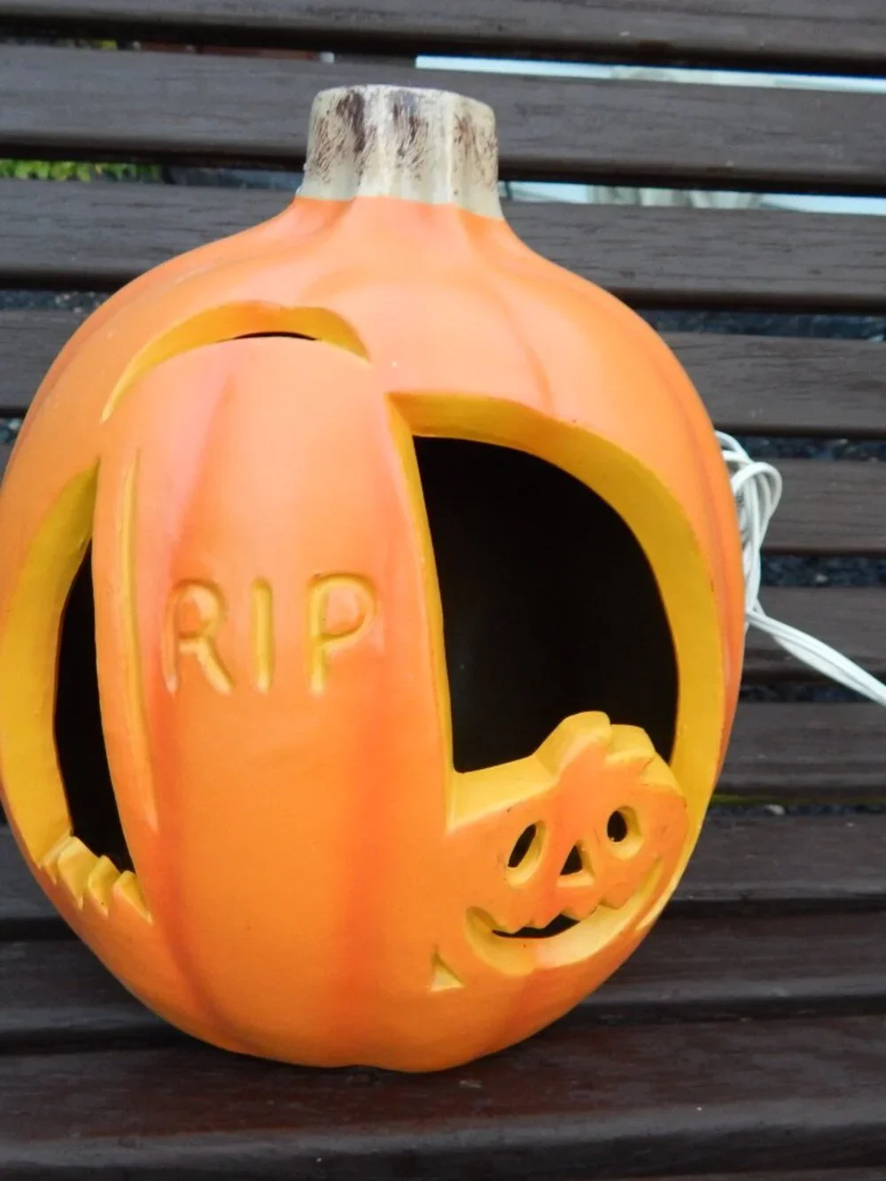 Blow Mold Plastic Pumpkin Halloween Light Up Jack-O-Lantern 9” RIP